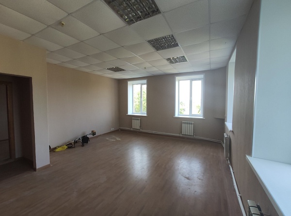 Свободного назначения, офис, гостиница, 300 м², ул. Нижняя Дебря 90 Свободного назначения, офис, гостиница, 300 м², ул. Нижняя Дебря 90