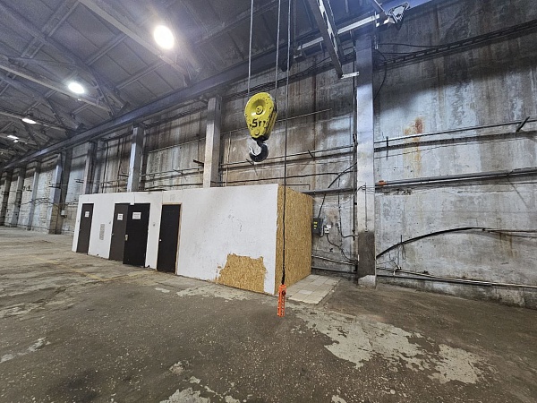 Помещение свободного назначения 1125 кв.м., ул. Петра Щербины 7