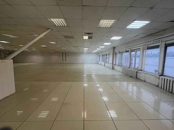 Помещение свободного назначения 240 кв.м., ул. Профсоюзная 3