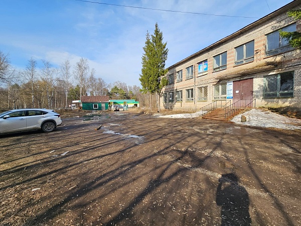 Продажа здания свободного назначения 1633,34 кв.м., ул. Галичская 102