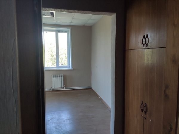 Свободного назначения, офис, гостиница, 300 м², ул. Нижняя Дебря 90 Свободного назначения, офис, гостиница, 300 м², ул. Нижняя Дебря 90
