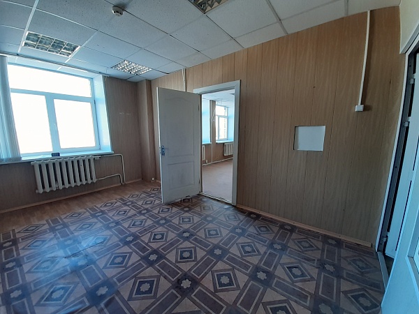 Помещение свободного назначения 48,83 кв.м., ул. Солониковская 1б