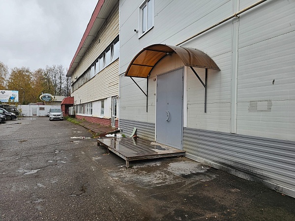 Помещение свободного назначения 350 кв.м., ул. Профсоюзная 3