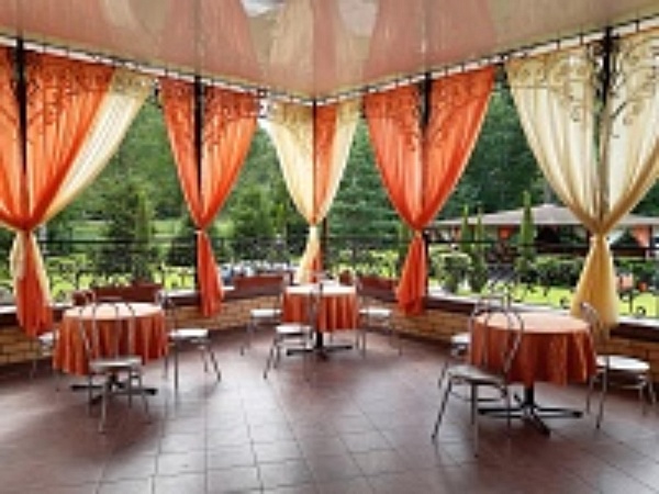 Продам здание ресторана 722,3 кв.м., Красносельское шоссе 15