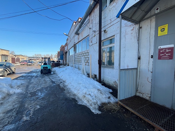 Помещение свободного назначения 408,8 кв.м., ул. Димитрова 34