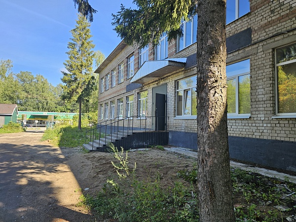 Продажа помещения 1650 кв.м., ул. Галичская 102