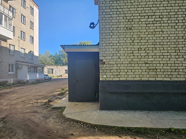 Продажа цокольного помещения 220 кв.м., ул. Галичская 102 Продажа цокольного помещения 220 кв.м., ул. Галичская 102