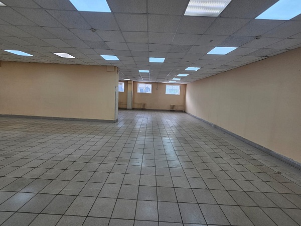 Помещение свободного назначения 72 кв.м., г. Ярославль, ул. Космонавтов 11