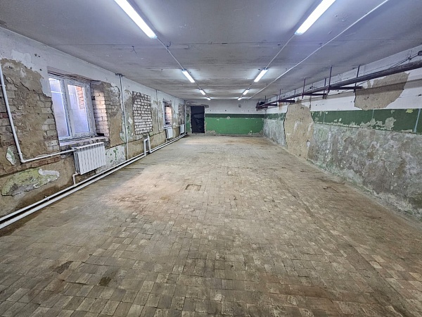 Помещение свободного назначения 143 кв.м., ул. Галичская 102