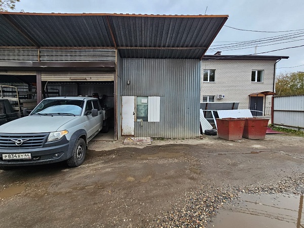 Помещение свободного назначения 10 кв.м., бульвар Петрковский 24 