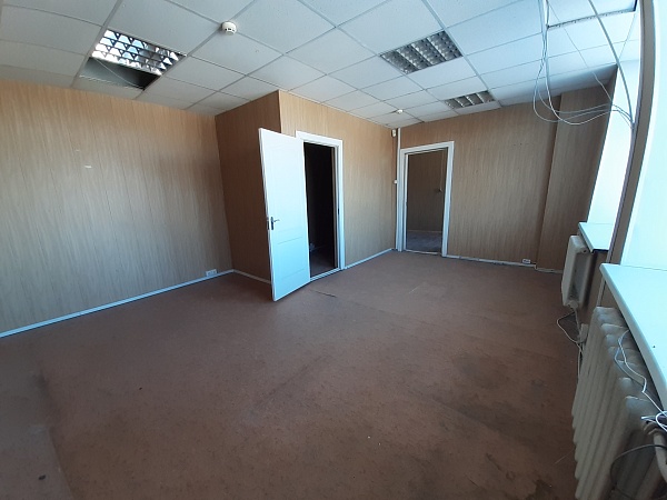 Помещение свободного назначения 48,83 кв.м., ул. Солониковская 1б