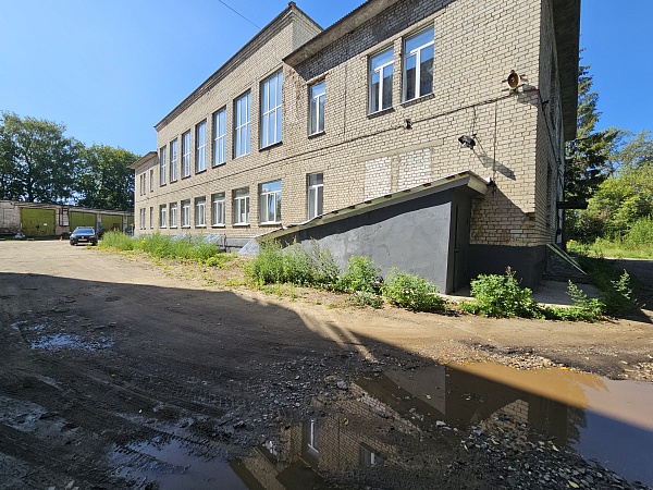 Продажа помещения 367 кв.м., ул. Галичская 102