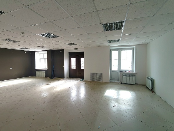 Помещение свободного назначения 122 кв.м., ул. Северной правды 35