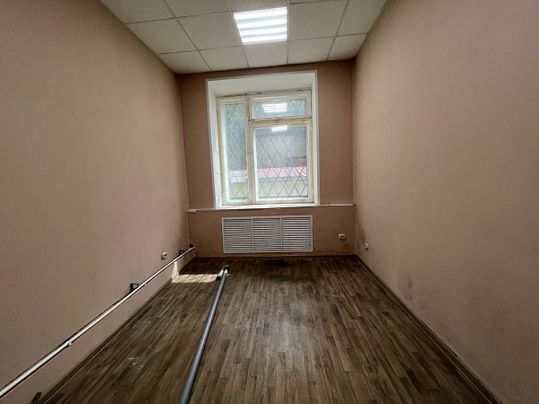 Аренда Помещение свободного назначения 11,2 кв.м., ул. Петра Щербины 6 Аренда Помещение свободного назначения 11,2 кв.м., ул. Петра Щербины 6